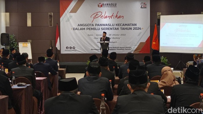 Wali Kota Bandung Yana Mulyana