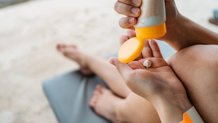 Alasan Kulit Gosong Meski Pakai Sunscreen, Belum Tentu karena SPF Palsu