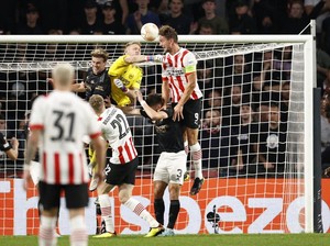 Arsenal yang Perkasa di Liga Inggris Ditumbangkan PSV