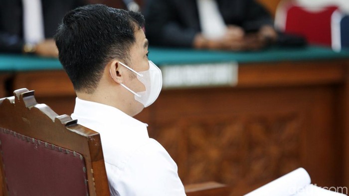 AKBP Arif Rachman Arifin menjalani sidang eksepsi di PN Jaksel, Jumat (28/10/2022). Sebelumnya, ia didakwa merintangi penyidikan kasus pembunuhan Brigadir Yosua Hutabarat.