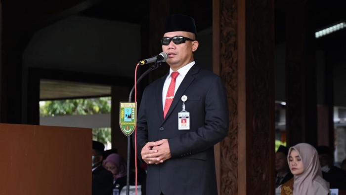 Bupati Kebumen Arif Sugiyanto