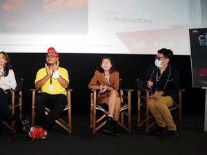 Cross The Line, Potret Percintaan Chicco Kurniawan dan Shenina Cinnamon