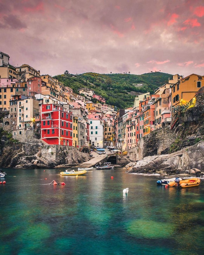 Desa Tepi Pantai Di Italia Ini Penuh dengan Makanan Enak yang Cantik Desa Tepi Pantai Di Italia Ini Penuh dengan Makanan Enak yang Cantik
