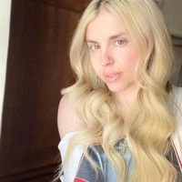 Dilansir Hollywoodlife, Firerose dan Billy Cyrus mulai berkencan sejak 2021 tapi sudah lama saling mengenal. Kami sebenarnya bertemu 10 tahun lalu di lokasi syuting Hannah Montana, katanya.Foto: Instagram Firerose