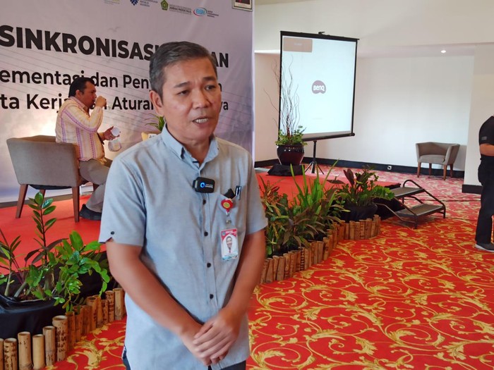 Koordinator Konfederasi Serikat Pekerja Nusantara Tommy Berty