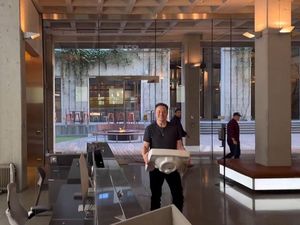 Elon Musk Ultimatum Karyawan Twitter WFO atau Dipecat
