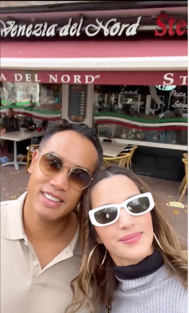 Gosip perceraian Nia dan Ardi tersebut telah dibantah oleh asisten pribadi Nia, Theresa Wienathan. Asisten Nia itu mengatakan bahwa kabar tersebut hoaks karena saat ini kondisi rumah tangga Nia dan Ardi baik-baik saja. Foto: Instagram/@ramadhaniabakrie