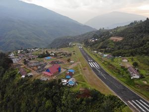 Lari Tunggang-langgang 2 KKB di Kiwirok Papua Usai 1 Rekannya Ditembak Aparat