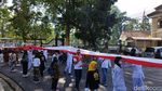 Potret Pengibaran Bendera Merah Putih 1.000 Meter di Salatiga