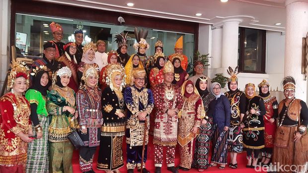 Peringatan Sumpah Pemuda di Balai Kota Surabaya