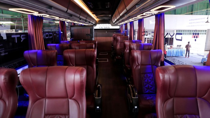 PO Pandawa 87 rilis bus baru pakai sasis Hino dan bodi New Armada Skylander R22