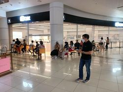 Gokil! Antrean Mengular di Preorder iPhone 14