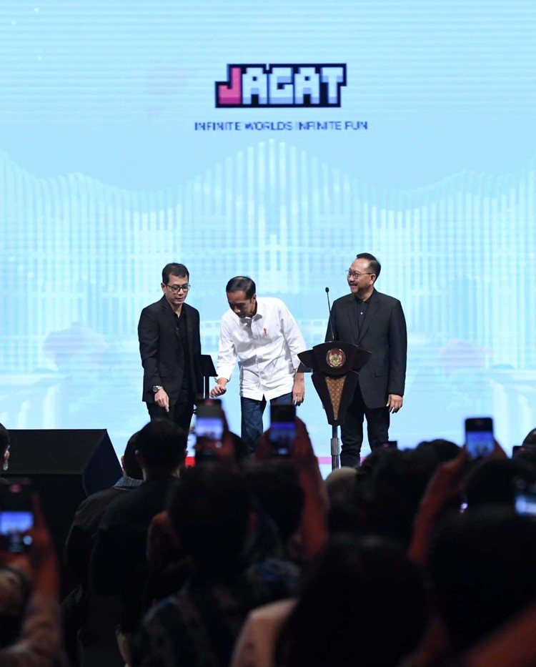 Presiden Jokowi Luncurkan Platform Digital Jagat Nusantara Presiden Jokowi meluncurkan platform digital lokal, Jagat Nusantara. Acara itu turut menampilkan video avatar Jokowi mengajak pemuda dan pemudi untuk membangun IKN.