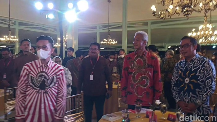 Ridwan Kamil, Ganjar Pranowo, dan Gibran Rakabuming Raka di Solo, Jumat (28/10/2022).