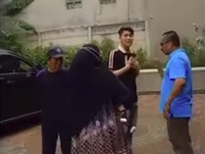Detik-detik Rizky Billar Diomelin Tetangga