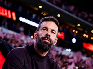 Van Nistelrooy Langsung Tanya-Tanya Maresca Usai Didekati Leicester