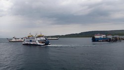 Waduh, Viral Penumpang Kapal Diduga Ceburkan Diri di Selat Bali