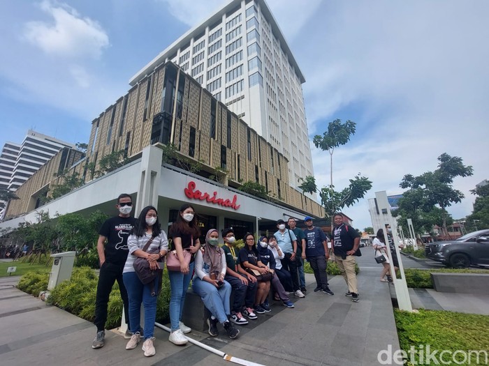 Sore di Sarinah Sore di Sarinah