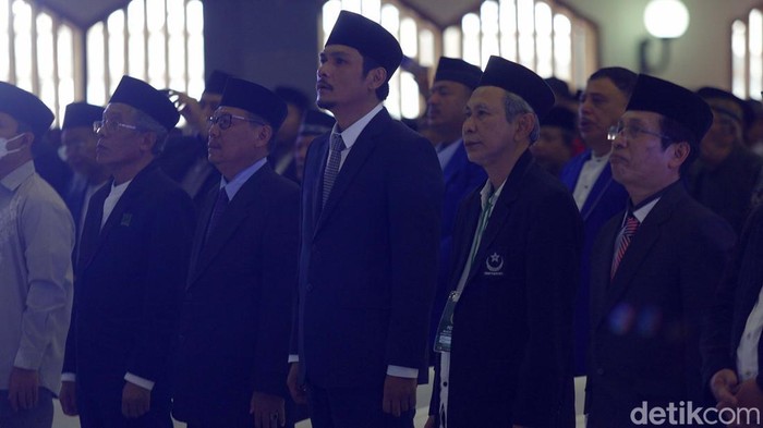 Syarikat Islam Indonesia Gelar Kongres Nasional di Jakarta Syarikat Islam Indonesia gelar Kongres Nasional ke-39 di Asrama Haji, Jakarta Timur. Kongres tersebut membahas nilai-nilai persatuan di Indonesia.