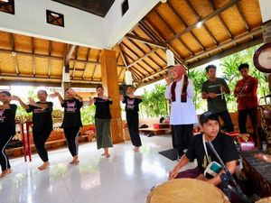 Ramaikan Kegiatan Tahunan KBRI London, Tari Gandrung Banyuwangi Mendunia