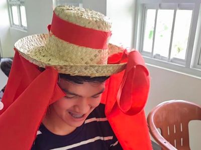 Kreasi Unik Topi Anti Nyontek ala Mahasiswa, Dari Karton Hingga Celana Dalam