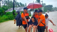 Setidaknya 14 orang masih hilang dan 33 orang lainnya terluka.