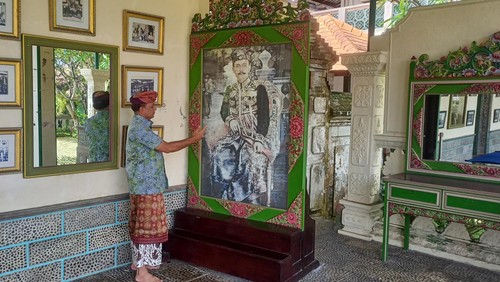 Bangunan Puri Agung Karangasem yang merupakan perpaduan arsitektur 3 budaya