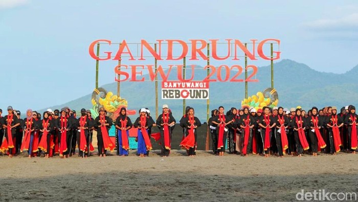 gandrung sewu banyuwangi