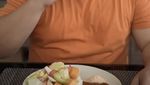Gaya Reza Paten, Crazy Rich Surabaya Saat Minum Jus Bareng Taqy Malik