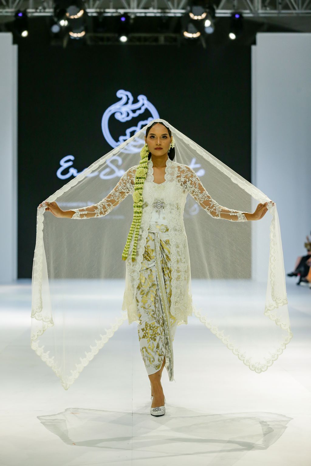 OCTOBER 28: A model walks the runway of Intercontinental Wedding presents 'Moonlight Whispers' featuring Ivan Gunawan during Jakarta Fashion Week 2023 in City Hall – Pondok Indah Mall 3, Jakarta.