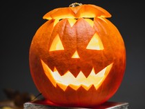 Jadwal Film Horor Bioskop yang Cocok Ditonton di Hari Halloween