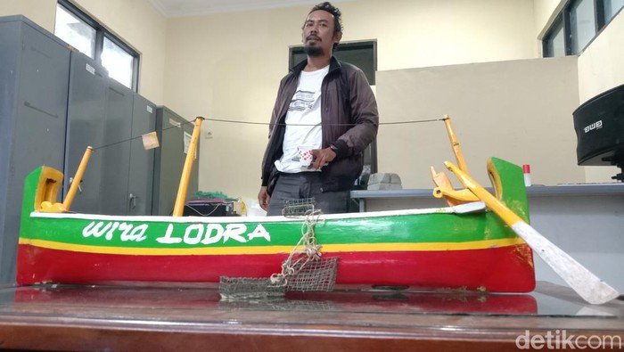 Perahu tradisional Indramayu.