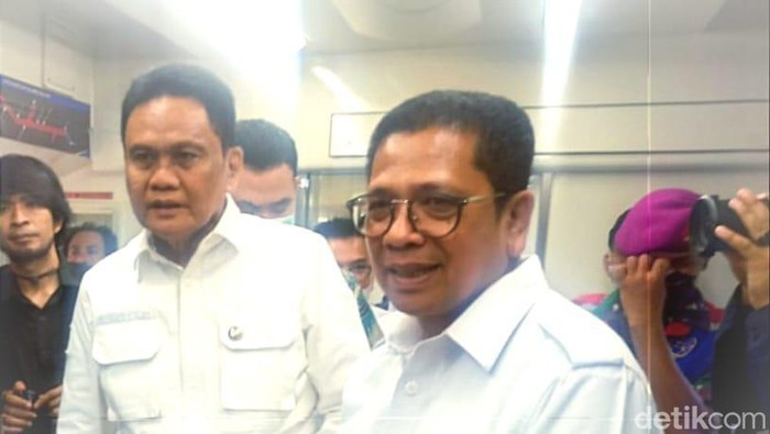 Plt Dirjen Perkeretaapian Kemenhub Zulmafendi.