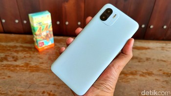 Baterainya berkapasitas 5.000 mAh. Foto: Adi Fida Rahman/detikINET