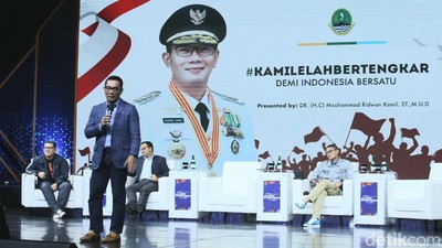 Ridwan Kamil #KamiLelahBertengkar di #DemiIndonesia