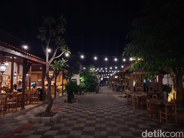 Malam Syahdu di Sekayu River, Tempat Nongki Baru di Ponorogo