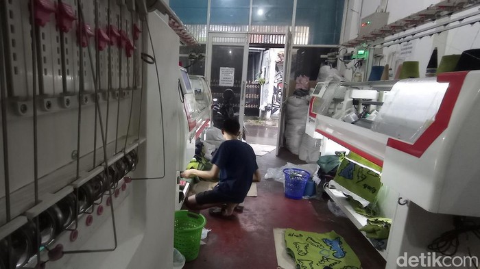 Sentra Rajut Binong Jati Bandung.