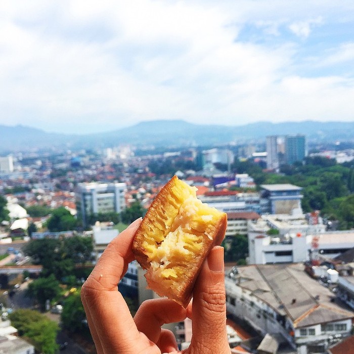 Seru! Jalan-jalan Keliling Indonesia Ditemani Makanan Enak Seru! Jalan-jalan Keliling Indonesia Ditemani Makanan Enak
