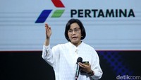 Menteri Keuangan Sri Mulyani menyampaikan pandangannya dalam #DemiIndonesia di Ciputra Artpreneur, Kuningan, Jakarta Selatan (Jaksel), Sabtu (29/10/2022).