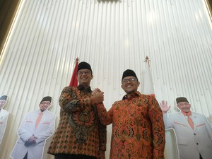 Momen Anies dan Aher Usai Bahas 2024 di Markas PKS