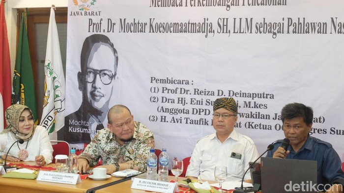 Diskusi di Kantor DPD RI Perwakilan Jabar mengenai progres usulan gelar pahlawan nasional untuk Prof Mochtar Kusumaatmadja