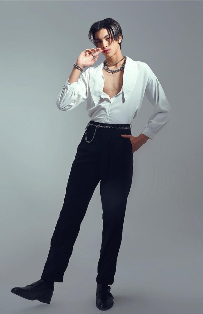 Memiliki paras tampan dan postur tubuh yang mendukung, penampilan Eddy pun seringkali jadi sorotan netizen. Unggahan-unggahannya di Instagram juga selalu dibanjiri komentar pujian dari netizen. Foto: Instagram/@eddy_mm