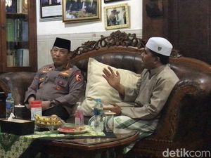 Momen Kapolri Temui Ulama Pimpinan Ponpes dan Pemuka Agama di Rembang