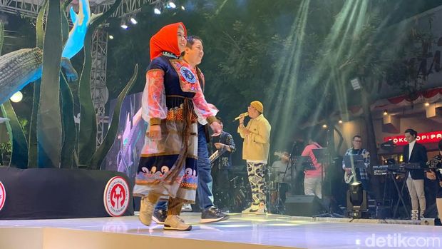 karnaval nang tunjungan