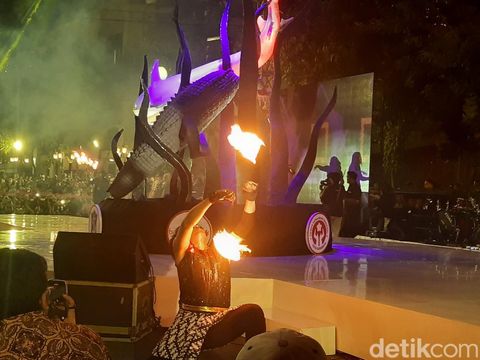 Kemeriahan Karnaval Nang Tunjungan
