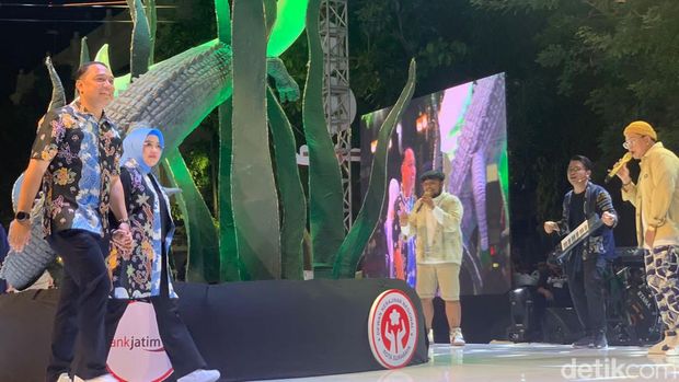Kemeriahan Karnaval Nang Tunjungan