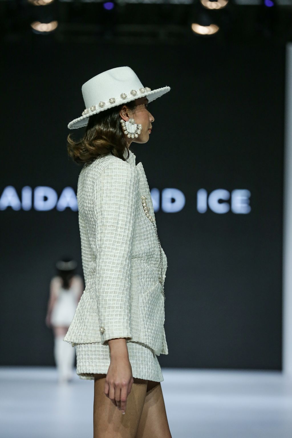 OCTOBER 29: A model walks the runway of Make Over DFK RTW presents 'Fashion Mutation' featuring Aidan & Ice during Jakarta Fashion Week 2023 in City Hall – Pondok Indah Mall 3, Jakarta.