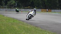 Pandujet empat mengalami insiden dalam sesi latihan karena gagal melakukan cornering dengan mengendarai Kawasaki Ninja ZX 25R empat slinder. Meski mengalami sejumlah kerusakan, tidak menyurutkan Pandujet untuk menorehkan prestasi.(dok.detikSport)