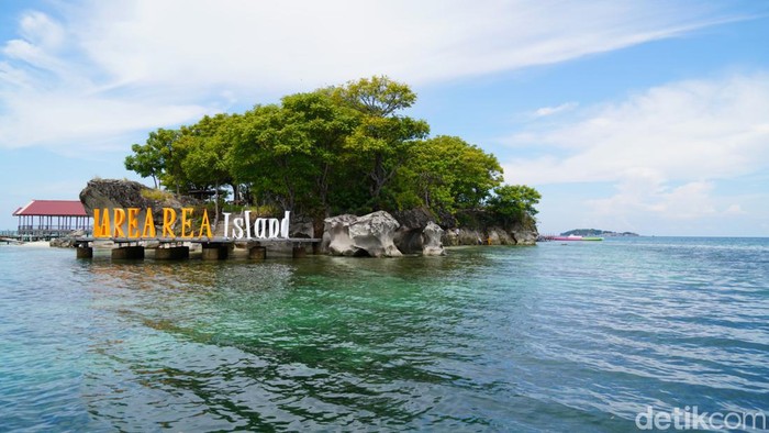Pulau Larea-rea di kawasan Pulau Sembilan Sinjai
