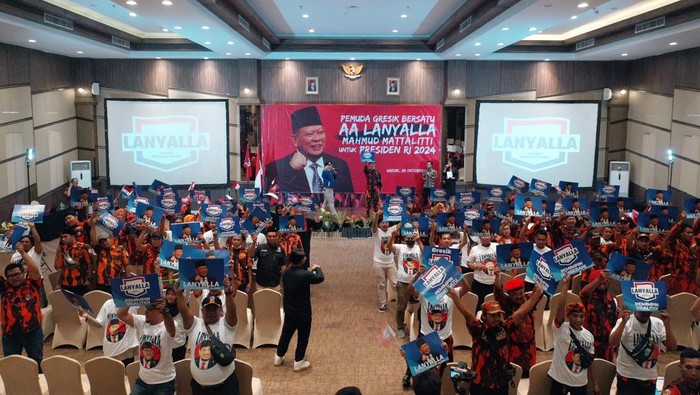Dukungan kepada Ketua Dewan Perwakilan Daerah Republik Indonesia (DPD RI), AA LaNyalla Mahmud Mattalitti sebagai Presiden RI Tahun 2024 terus mengalir bagi berbagai kalangan masyarakat, kali ini giliran Pemuda Gresik menyuarakan dukungan tersebut.